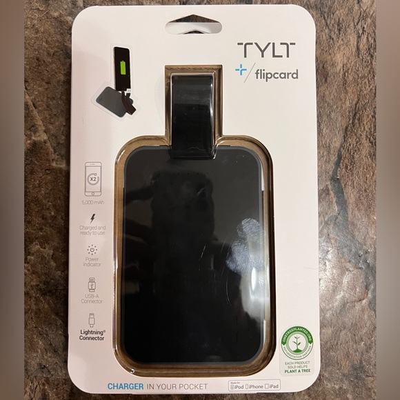 TYLT Flipcard Portable Power Pack External 5,000mAh USB-C Battery Charger, NEW - Picture 2 of 3